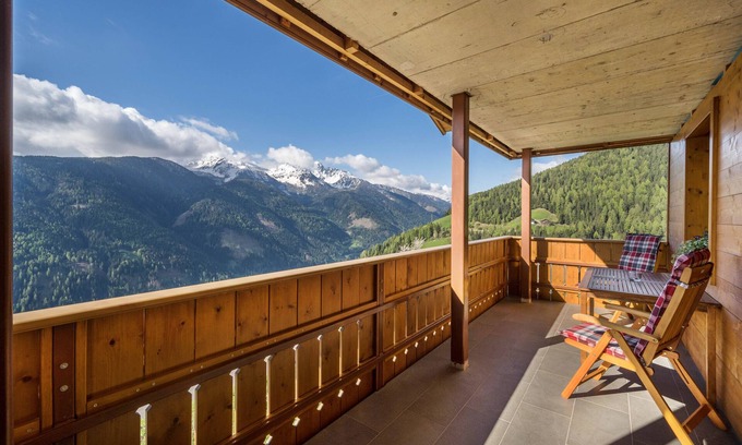 Ultimo Apartment | Scenic 'Matscherhof Nikolaus' with Garden & Mountain Views