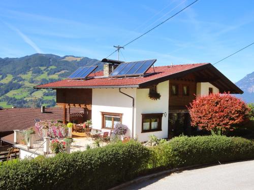 Holdernach Apartment | Family-Friendly Apartment Michaela with High Guest Ratings