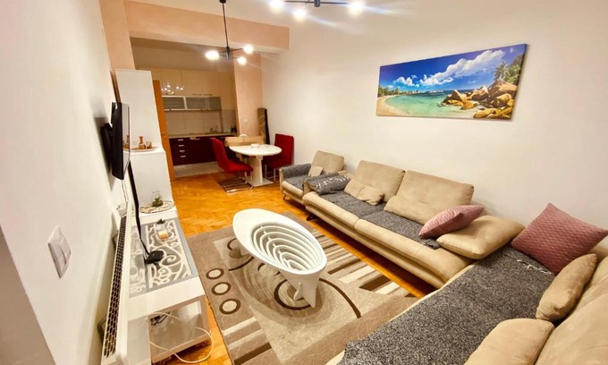 Rozino Apartment | Top-Rated Stan na dan - Family-Friendly Apartment Milićević