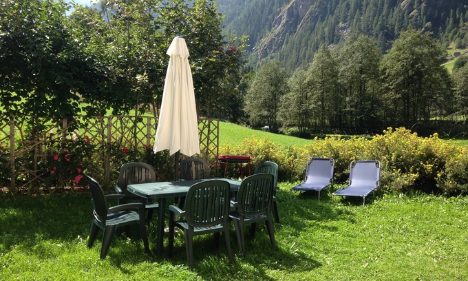 Gressoney-Saint-Jean Apartment | Pet-Friendly Apartment Miosotis - Ideal for 5 Guests