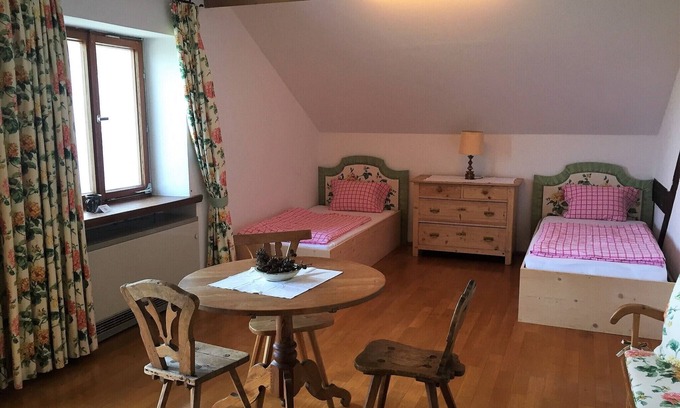 Grassau Apartment | Comfortable Apartment Mozart: Family-Friendly Stay Awaits