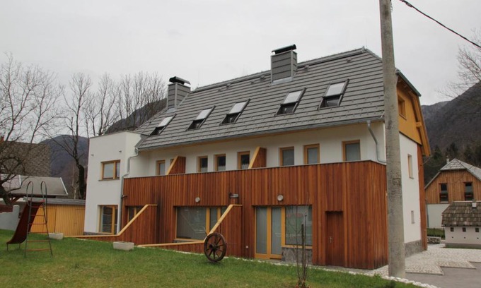 Cezsoca Apartment | Discover Apartment MT Čezsoča: Pet-Friendly Retreat