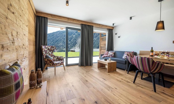 Valles Apartment | Cozy Apartment "Mulin Moidl" by Ski Area & Mountain Views