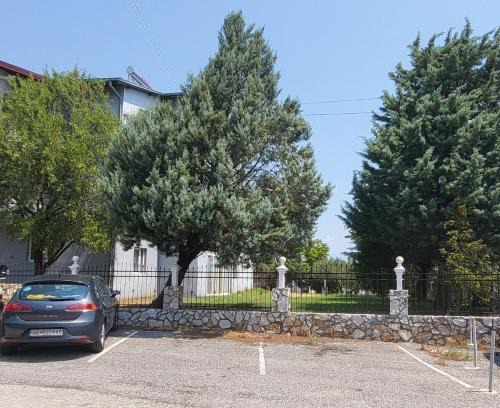 Nov Dojran Apartment | Pet-Friendly Apartment N.1 with Pool & Family Amenities