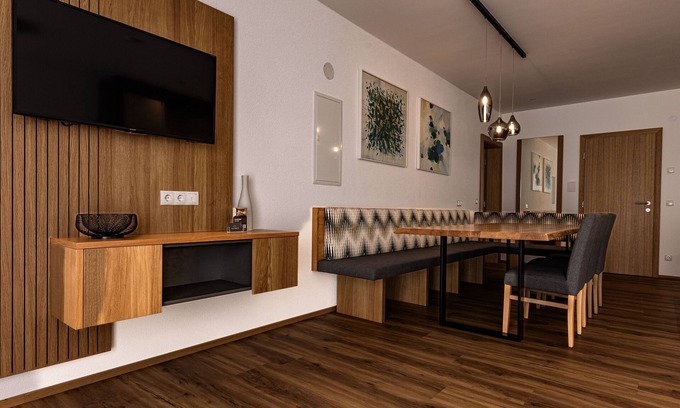 Nauders Apartment | Discover Apartment N 1: Ocean View Living at Moritz Fine