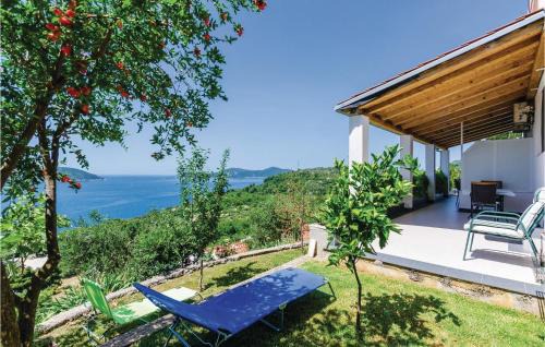 Orasac Apartment | Beautiful Apartment in Orasac with Breathtaking Sea View