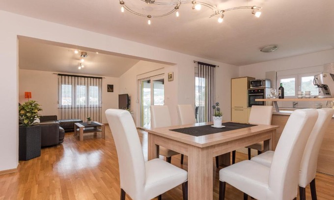 Island Dugi Otok Apartment | Oceanfront Apartment Natalie: Family-Friendly 4-Star Retreat