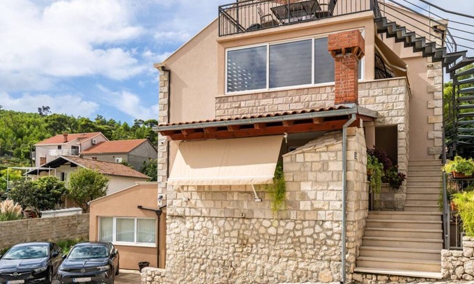 Zupa dubrovacka Apartment | Apartment Nature View - Three Bedroom Apartment with Jacuzzi