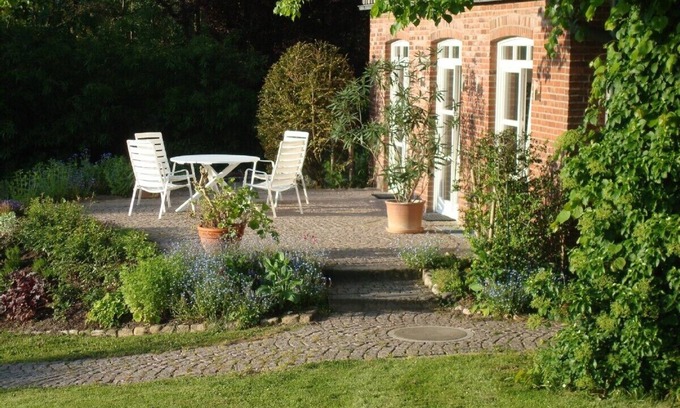 Bruggerholz Apartment | Serene Apartment Near Kiel with Ocean View and Pool
