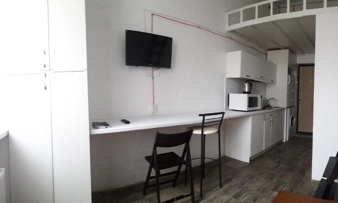 Dzerzhyns'kyi District Apartment | Pet-Friendly Apartment Near Alekseevskaya - Rated 10/10