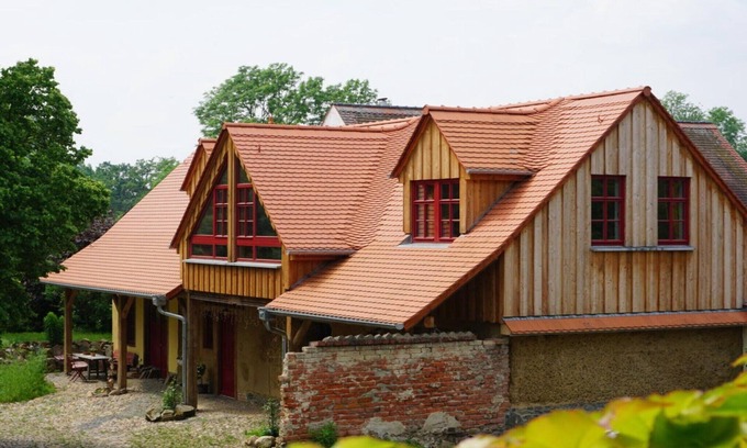 Taucha Apartment | Cozy Apartment Near Leipzig with Kitchen and Pet-Friendly Stay