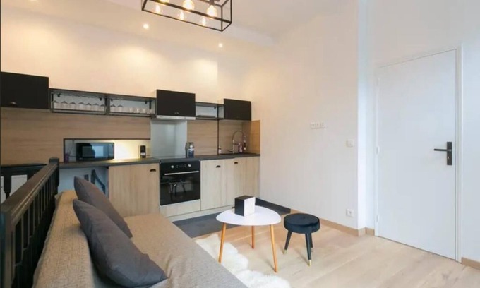 Val-de-Grace Apartment | Cozy Apartment Steps from the Vibrant Mouffetard Street