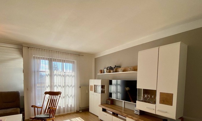 Kressbronn Apartment | Guest Rated 9.2: Apartment Niedan with Balcony & Pool