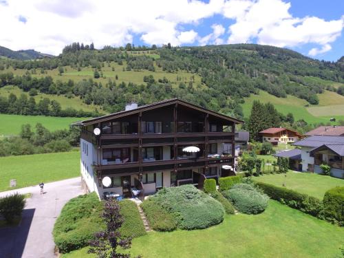Niedernsill Apartment | Pet-Friendly Apartment in Niedernsill with 9.7/10 Rating