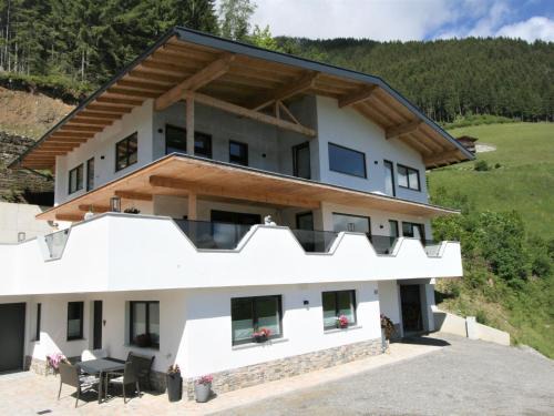 Hippach Apartment | Child-Friendly Apartment Kirchler - Guest Rated 9.3/10