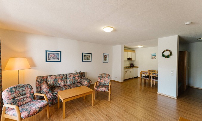 Simonswald Apartment | Cozy Apartment No. 15 - Ideal Getaway with Spa & Breakfast