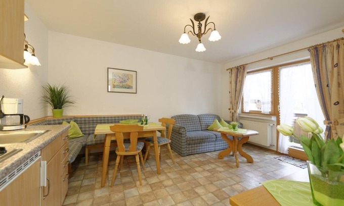 Ettal Apartment | Guest Rated 10/10: Apartment No. 2 - Haus Schneider-Sepp