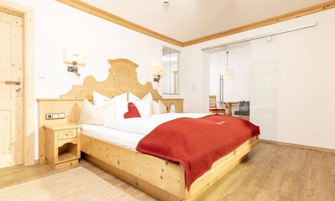 Alpbach Apartment | Guest Rated 10/10: Apartment "Rossmoos" with Spa & Kitchen
