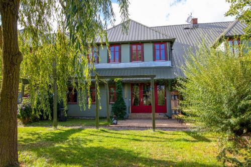 Latzow Apartment | Top-Rated Apartment Nonnendorf - Family-Friendly Stays