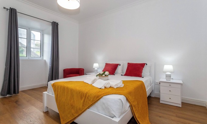 Ponta Delgada Apartment | Sea View Apartment "Oásis Fonte Grande 4" with Terrace