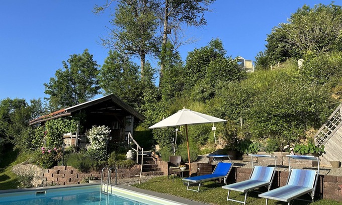 Oberreute Apartment | Cozy Apartment 'Oberberg' with Garden & Free Wi-Fi