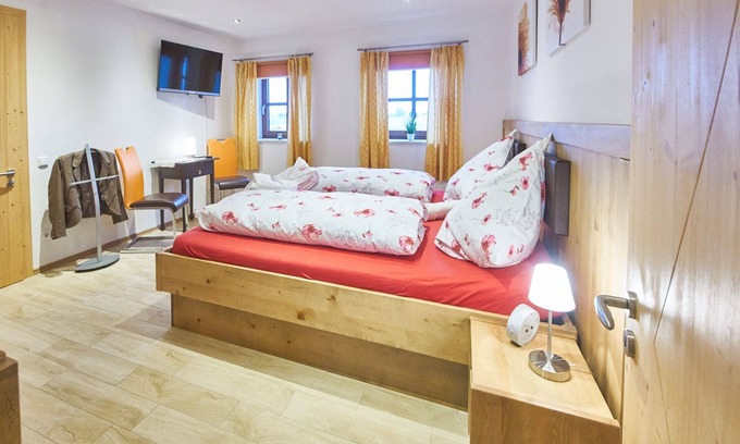 Altotting Apartment | Barrier-Free Apartment Oberstadel: Perfect for 4 Guests!
