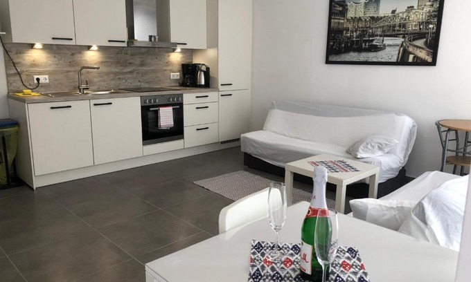 Oststeinbek Apartment | Perfect Family Retreat at Apartment OG - Rated 10/10!