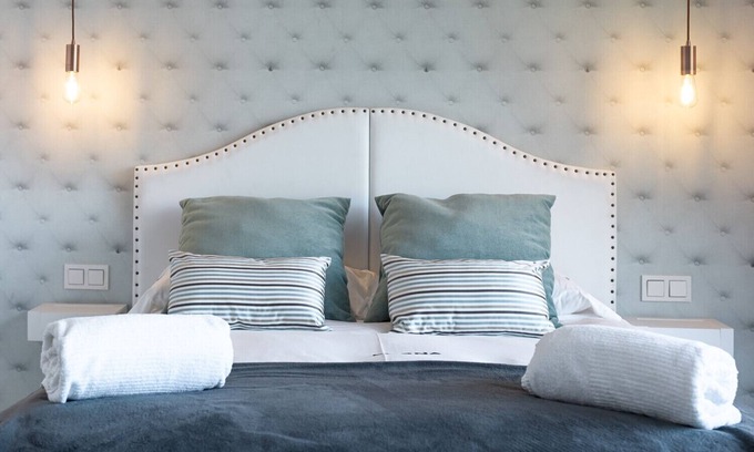 Getaria Apartment | OLATU: Family-Friendly Escape with Spa and Breakfast