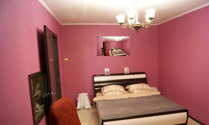 Kursk Apartment | Accessible Apartment Olivia - Guest Rated 9/10 Experience