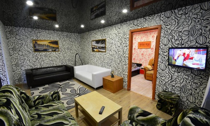 Apatity Apartment | Budget-Friendly Stay at Apartment on Bredova 3, Rated 8/10