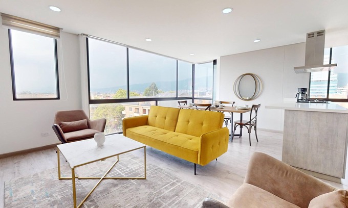 Chico Norte III Apartment | Exclusive High-Floor Apartment with Ocean View in Bogotá