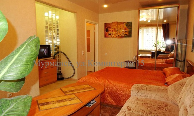 Murmansk Apartment | Highly Rated Apartment on Kominterna 15 for Your Stay