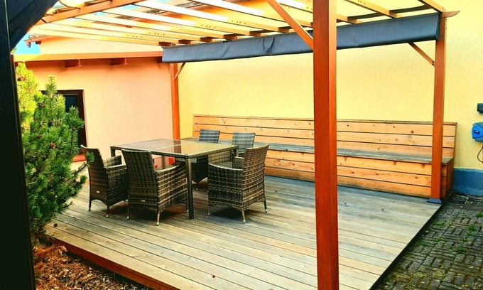 Frickenfelden Apartment | Idyllic Altmühlsee Apartment with Terrace & Wi-Fi Access
