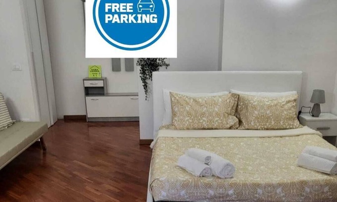 Intra Apartment | Perfect Retreat: Apartment on Lake Intra - Pet & Child Friendly