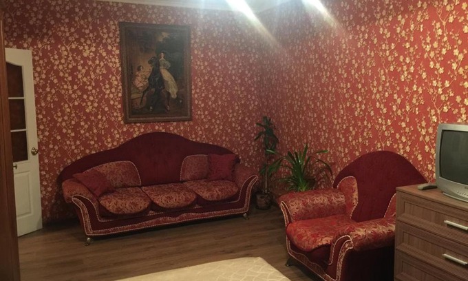 Staryy Oskol Apartment | Top-Rated Apartment on Mikrorayon Severnyy 4 with Accessibility