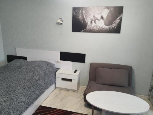 Degtyari Apartment | Top-Rated Apartment on Mstyslavs'ka with Breakfast Included