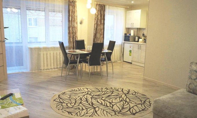 Pskov Old Town Apartment | Highly Rated Apartment on Naberezhnoy Velikoy