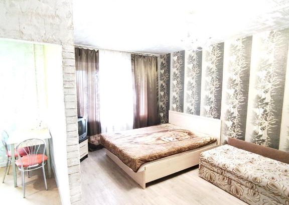 Kandalaksha Apartment | Pet-Friendly Apartment on Pervomayskaya for Budget Travelers