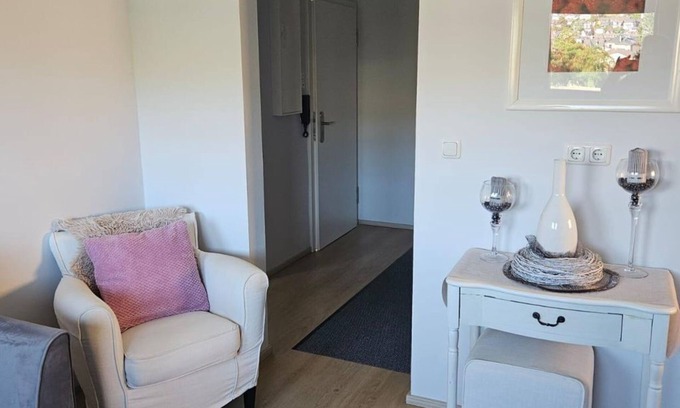 Bernkastel Bed & Breakfast | Riverside Retreat: Apartment on the Banks of Moselle