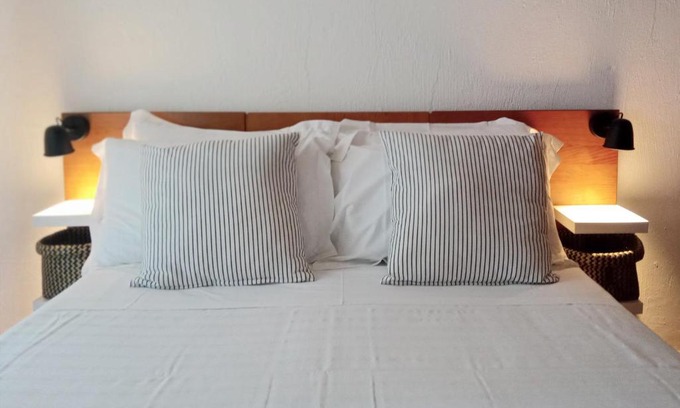 Torralta Apartment | Beachfront Apartment by amcf with Ocean View & Accessibility