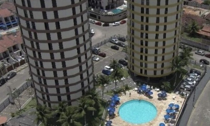 Ipiranga Apartment | Beachfront Apartment with Spa & Ocean View - Rated 10/10