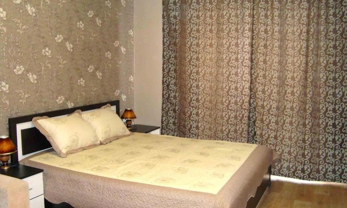 Naberezhnye Chelny Apartment | Comfortable Apartment on ulitsa Akademika Koroleva 37