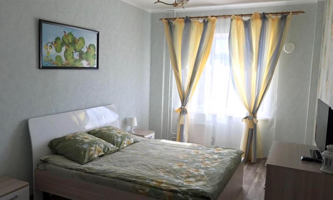 Rodina Apartment | Top-Rated Apartment on Vladimirskaya with Pool & Hot Tub