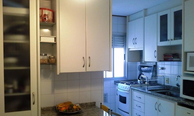 Centro Apartment | Highly Rated Apartment Near Av. Beira Mar Norte with Ocean View