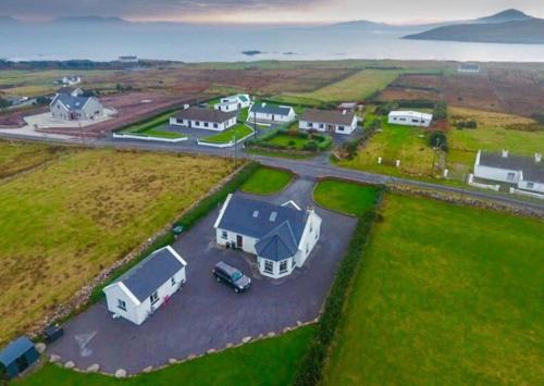 Gubnahardia Apartment | Apartment Overlooking Achill
