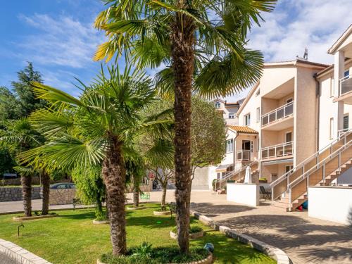 Pobri Apartment | Discover Apartment Palms by Interhome - A 4-Star Getaway