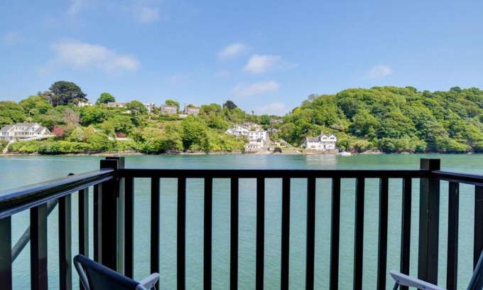 Fowey Apartment | Guest Rated 10/10: Apartment Passage Street by Interhome