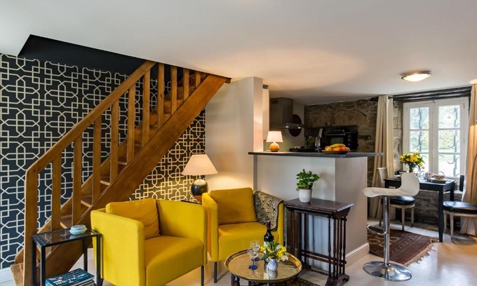 Concarneau Apartment | Oceanfront Retreat: Apartment Le Manoir du Moros Awaits