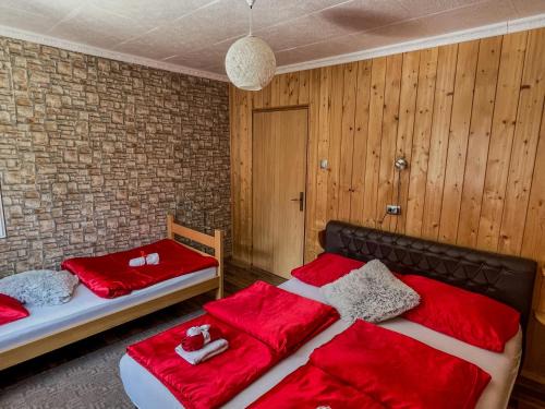 Korenica Apartment | Child-Friendly Apartment Phoenix No.12 with High Guest Rating