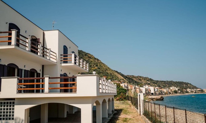 Marina di Caronia Apartment | Oceanfront Apartment Pinta by Interhome - Pet Friendly Stay